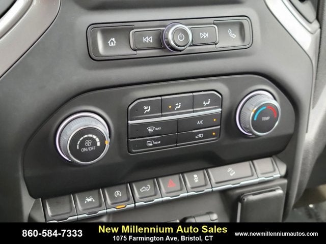 2022 Chevrolet Silverado 1500 Custom Trail Boss