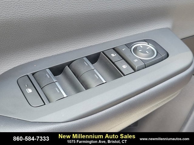 2024 Toyota Prius XLE