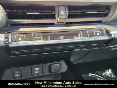 2024 Toyota Prius XLE