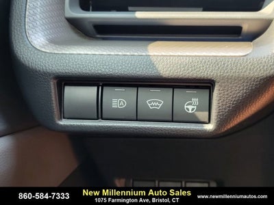 2024 Toyota Prius XLE