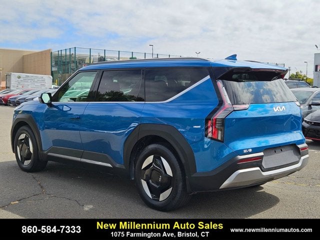 2024 Kia EV9 Wind