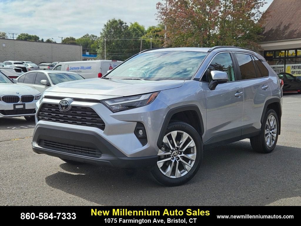 2024 Toyota RAV4 XLE Premium