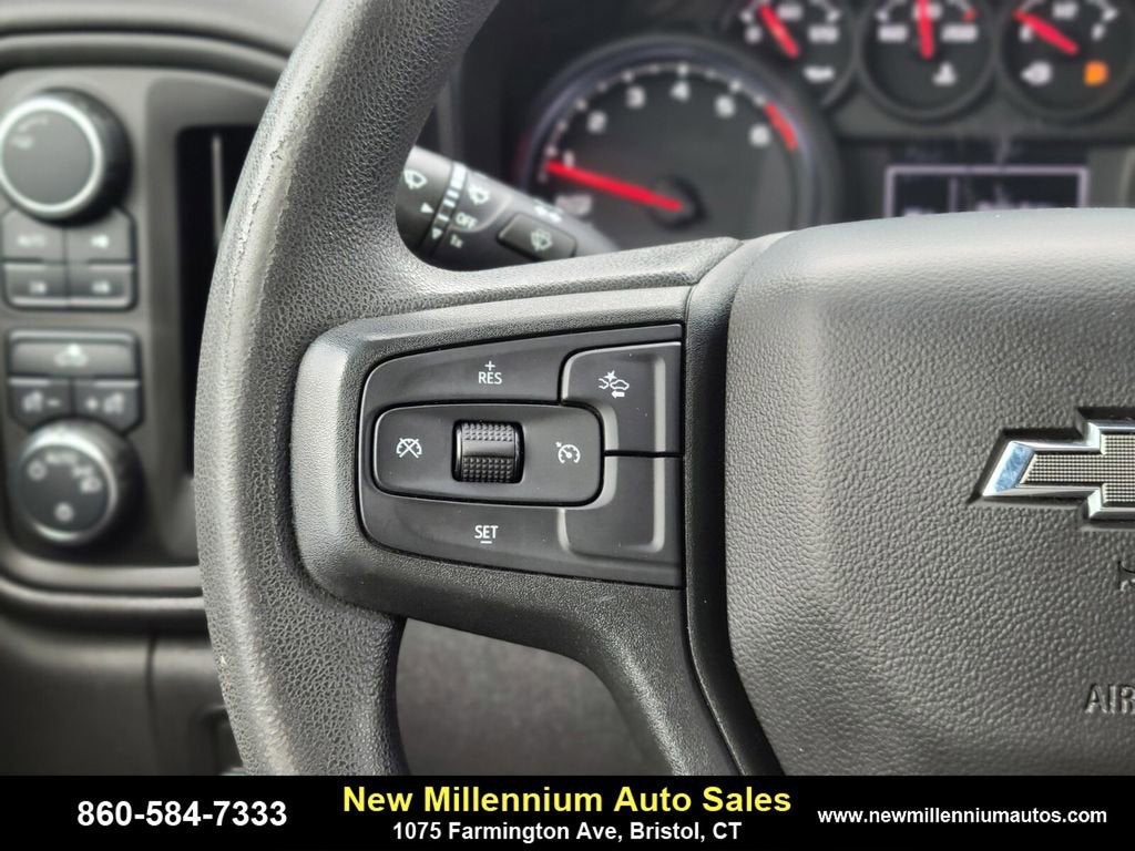 2022 Chevrolet Silverado 1500 Custom Trail Boss