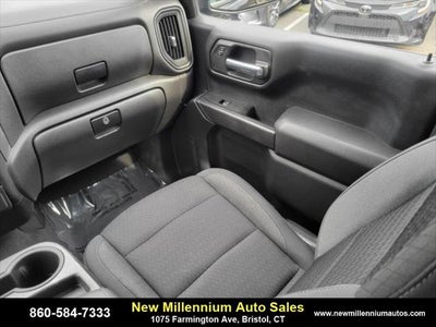 2022 Chevrolet Silverado 1500 Custom Trail Boss