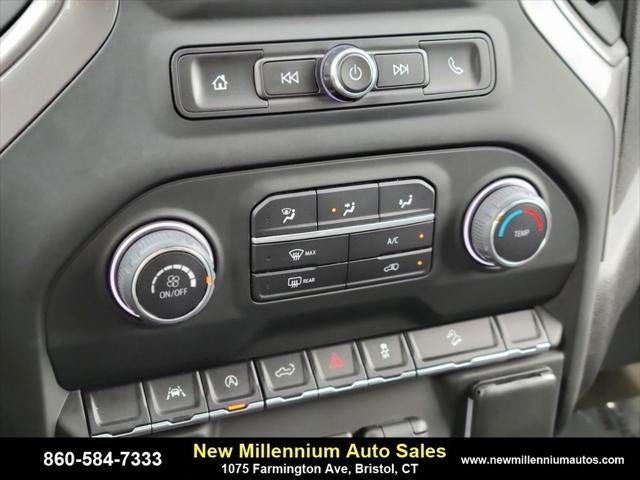 2022 Chevrolet Silverado 1500 Custom Trail Boss