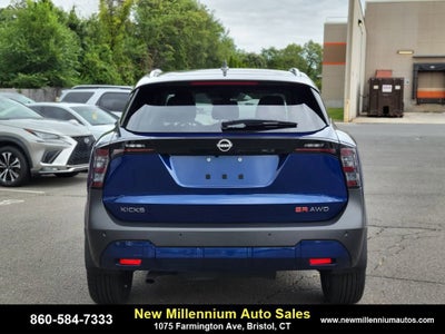 2025 Nissan Kicks SR