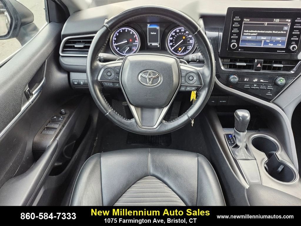 2021 Toyota Camry SE