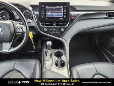 2021 Toyota Camry SE