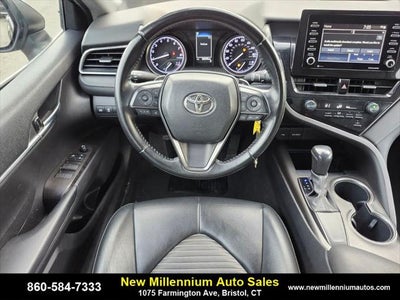 2021 Toyota Camry SE