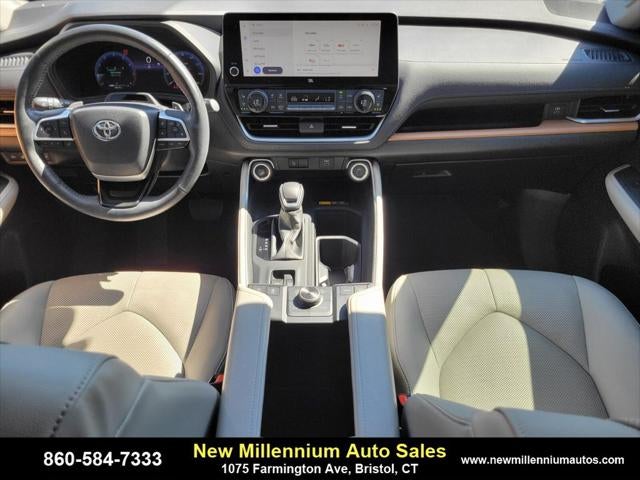 2024 Toyota Grand Highlander Platinum