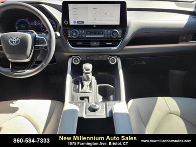 2024 Toyota Grand Highlander Platinum