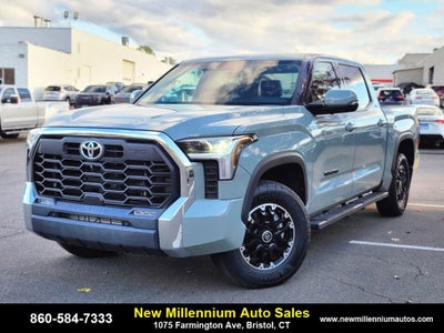 2022 Toyota Tundra 4WD SR5