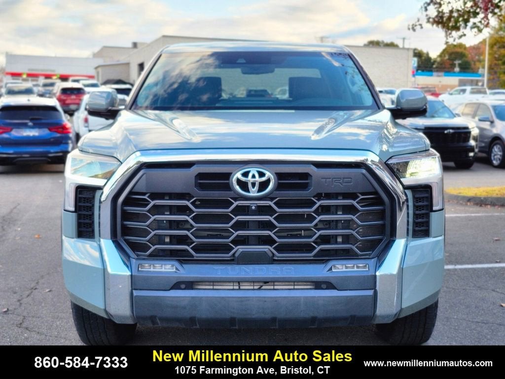 2022 Toyota Tundra 4WD SR5