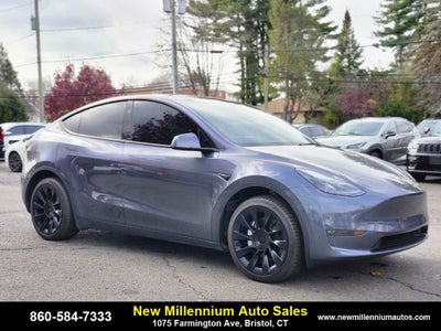 2023 Tesla Model Y Long Range