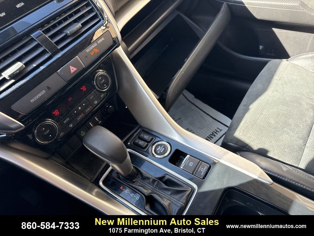 2022 Mitsubishi Eclipse Cross SE