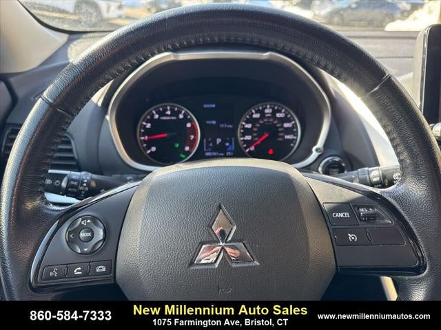 2022 Mitsubishi Eclipse Cross SE