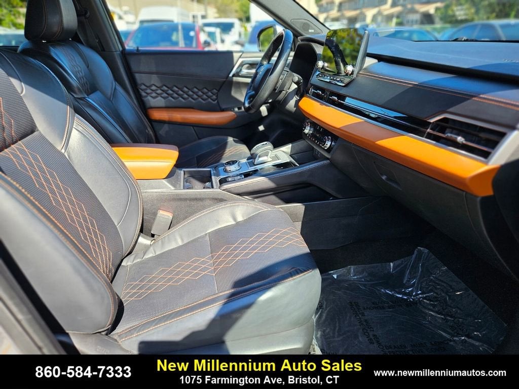 2022 Mitsubishi Outlander SEL