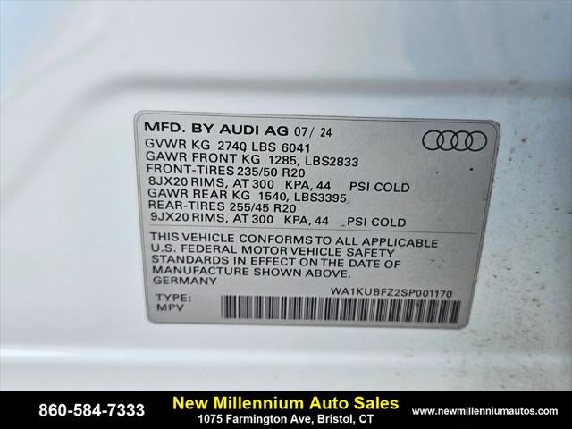 2025 Audi Q4 e-tron Premium